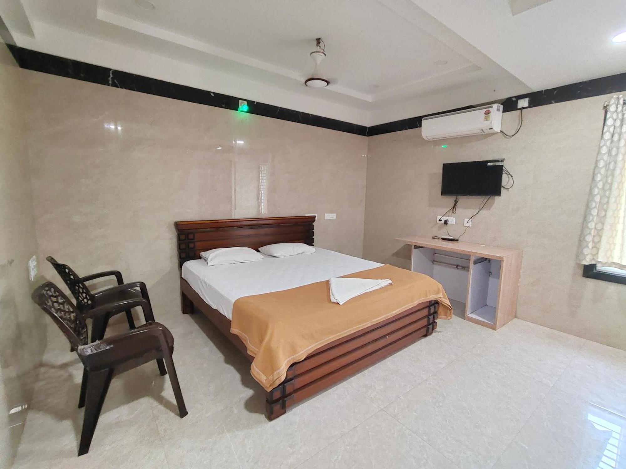 Rk Garuda Guest In Hotel Nellore Exterior photo